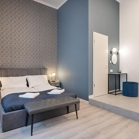 D48 - Central Boulevard Residence - Best Location By Bqa Budapest Eksteriør billede